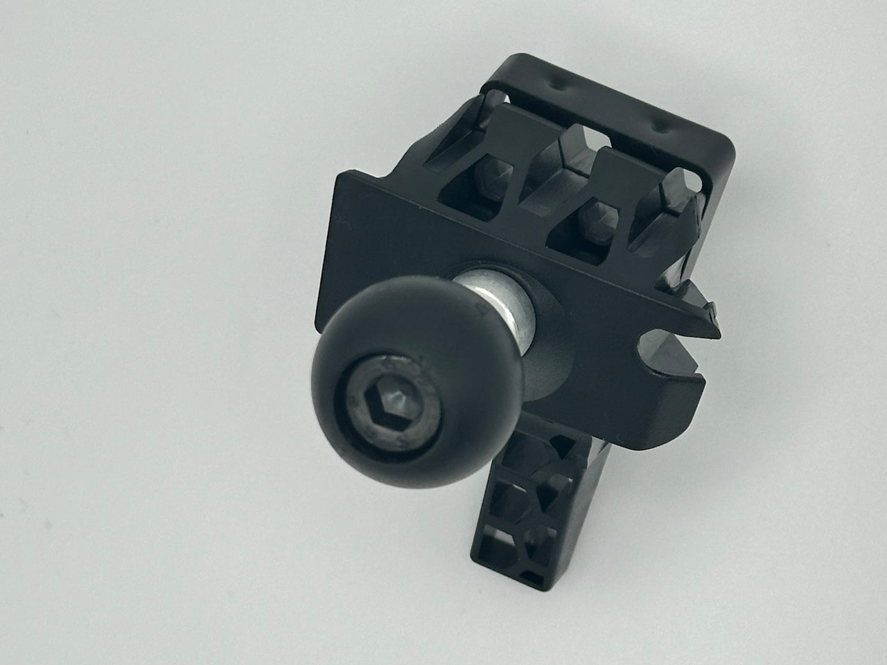 5th Generation 4Runner Lower Dash Mount – LabOps Gear